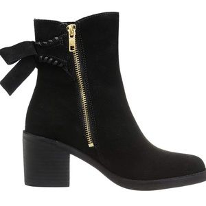 UGG Fraise Whipstitch Boot